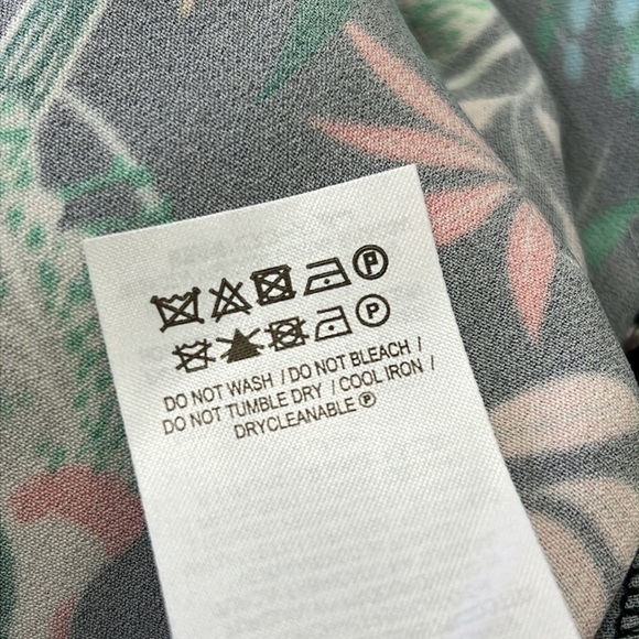 NWT Boden Collar Detail Cropped Jumpsuit -French Navy - Berry Bird  Size 4P - Picture 14 of 16